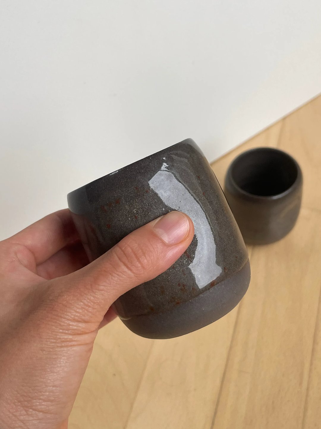 Thumbprint espresso cups, glossy charcoal grey, view 2